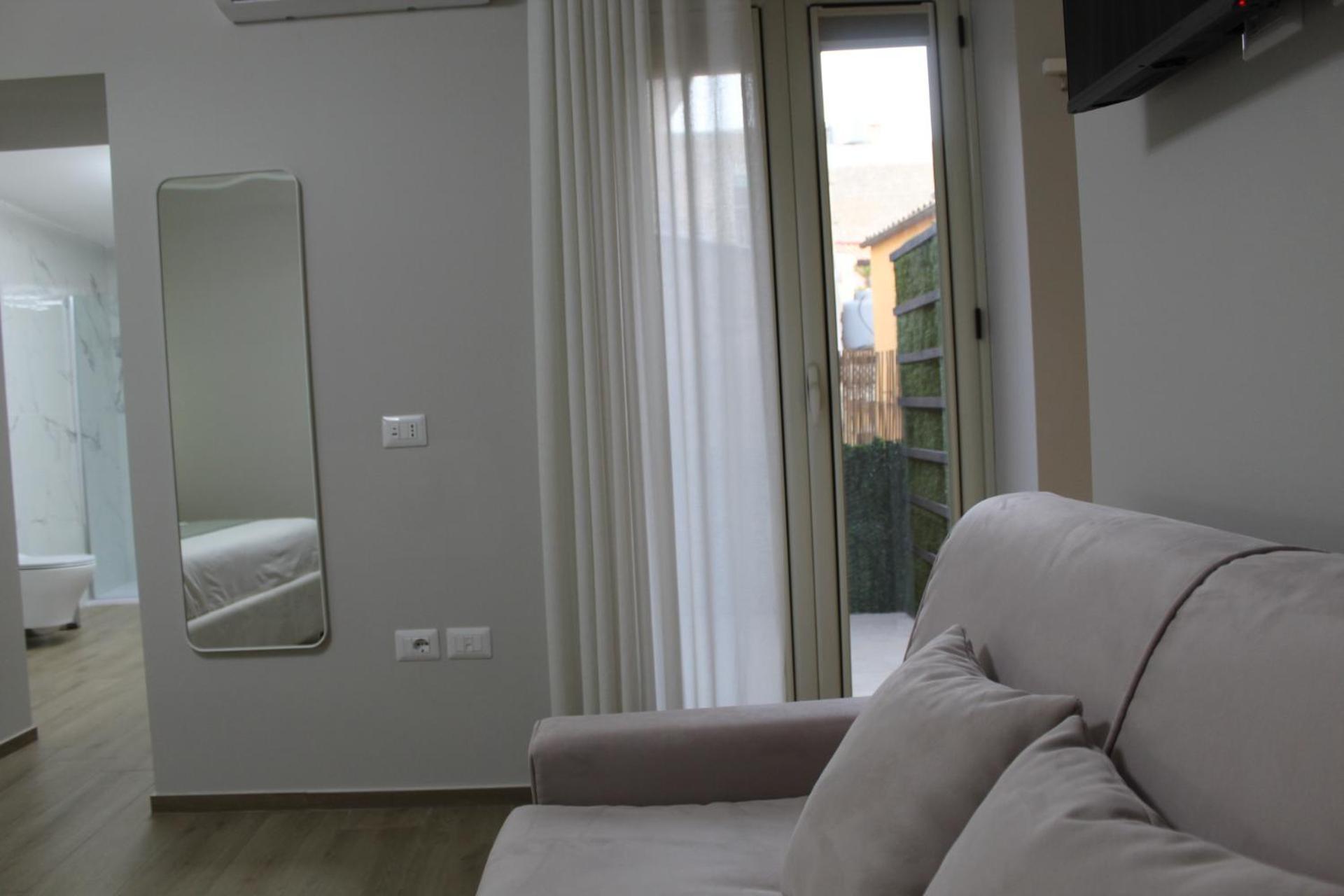 ليكاتا Lory Luxury B&B المظهر الخارجي الصورة